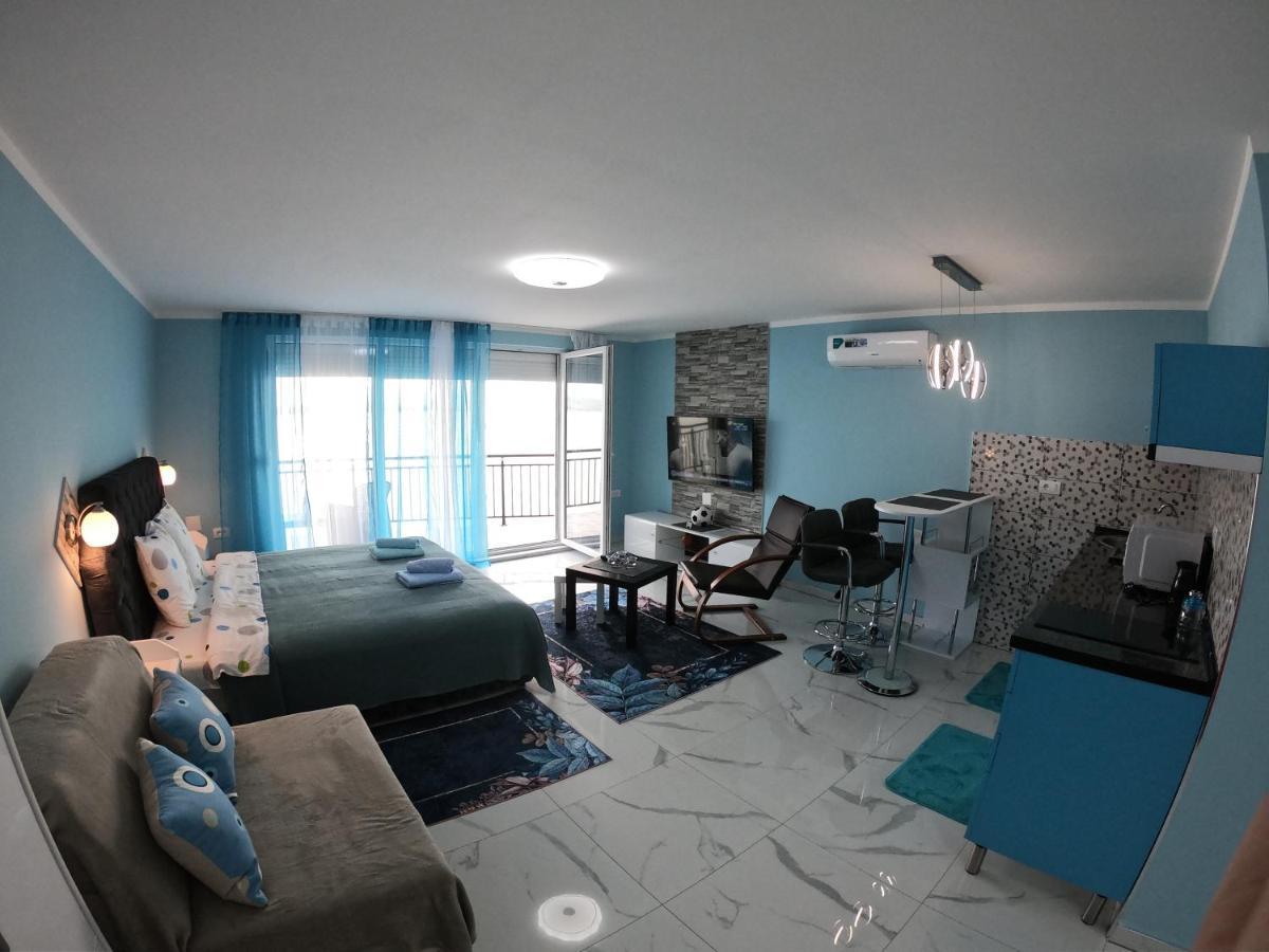 Memphis Apartment Golubac